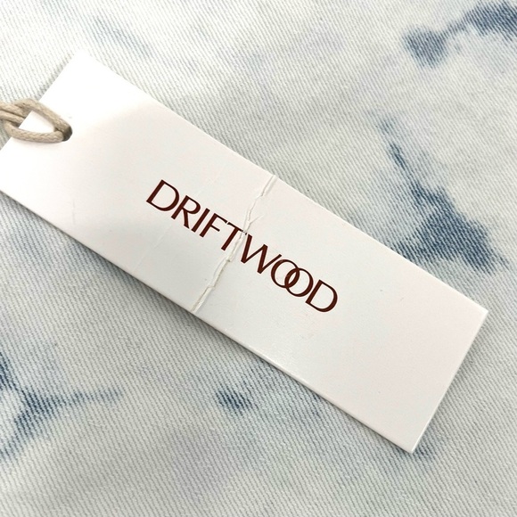 Driftwood NWT Lulu Light Wash Embroidered Cut Off 5" Denim Shorts Women’s 27 - Picture 8 of 10